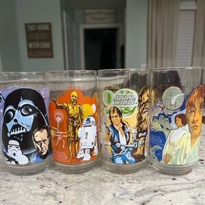 1977 Star Wars Collectible Complete Glass Set